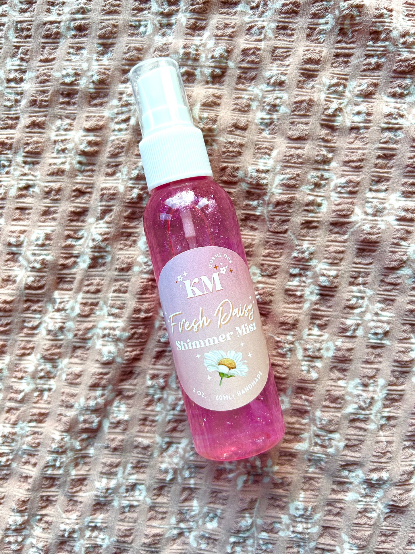 Fresh Daisy Shimmer Spray