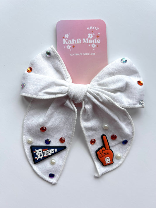 White Detroit Tigers Bow