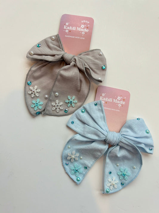 Snowflake Bows