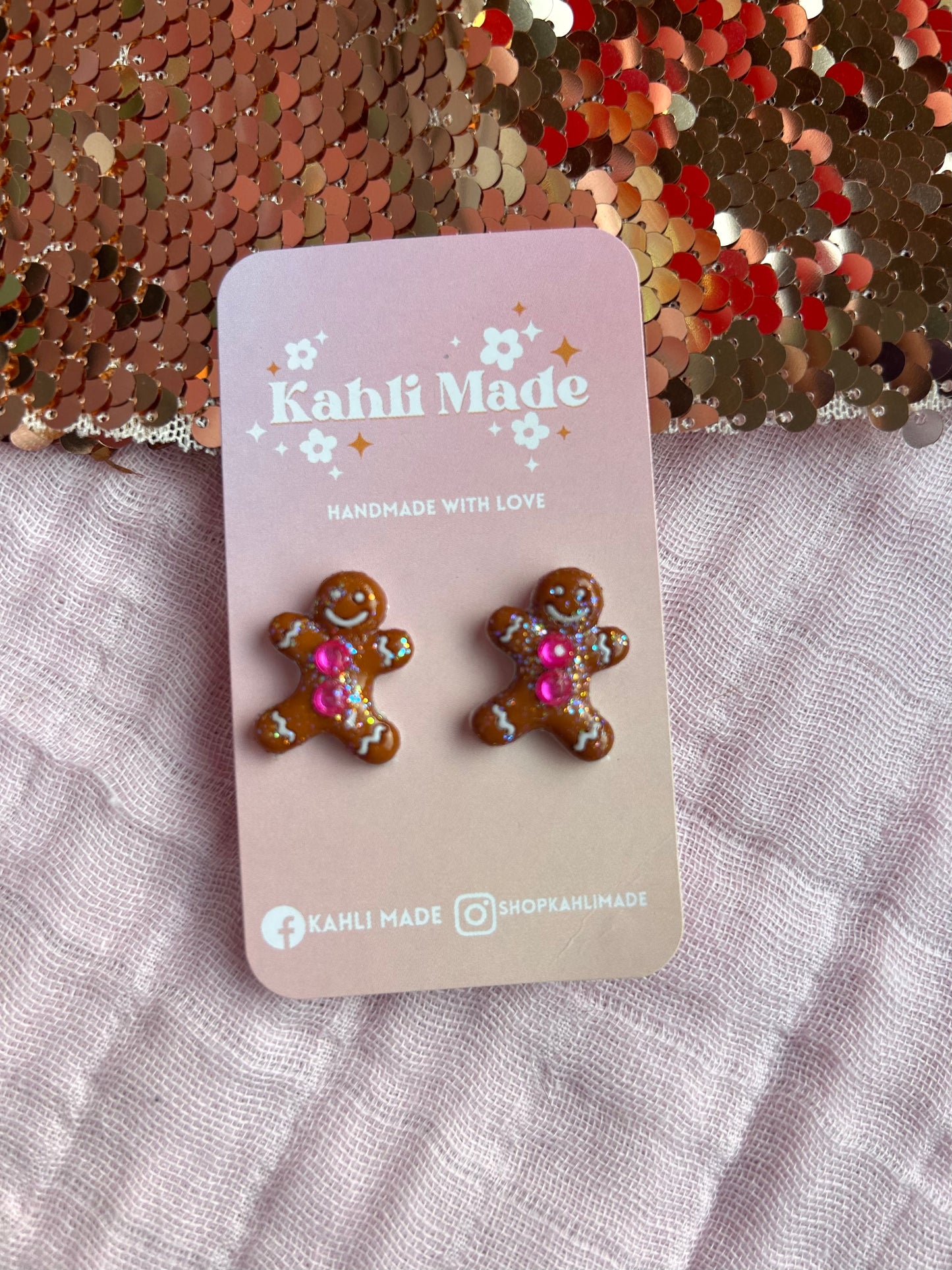 Gingerbread Studs